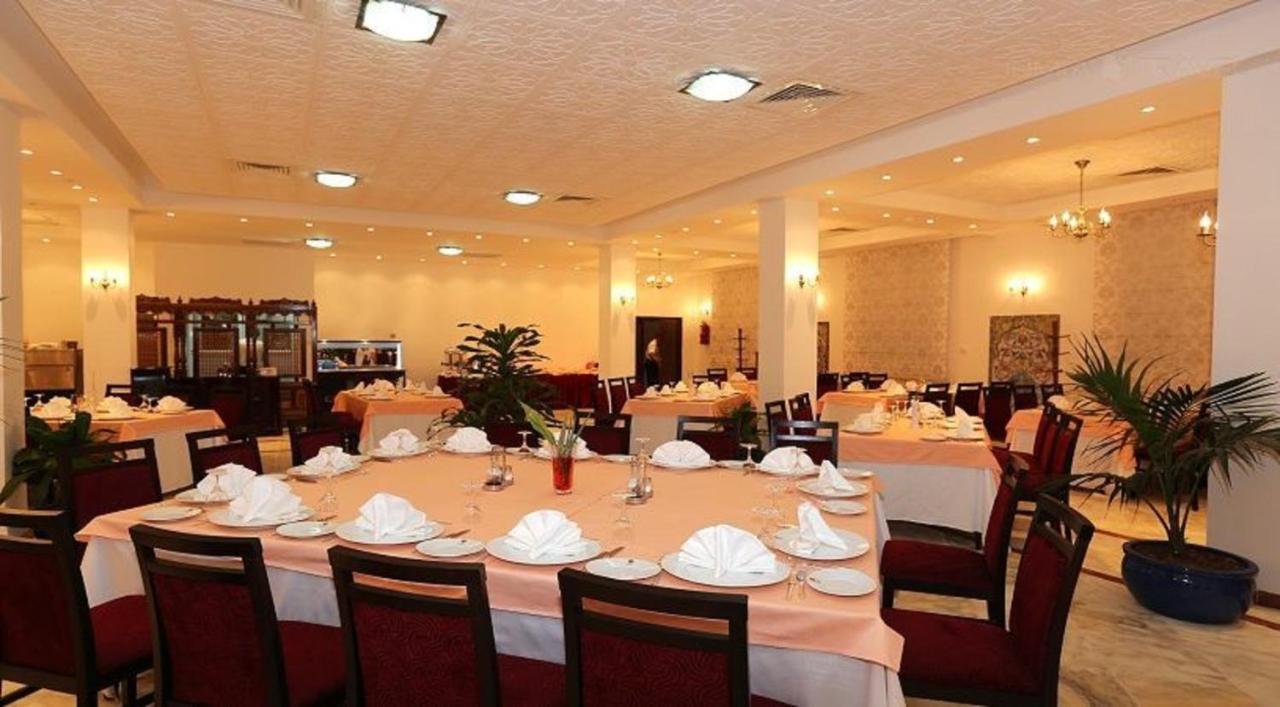 Taghit Saoura Otel Dış mekan fotoğraf